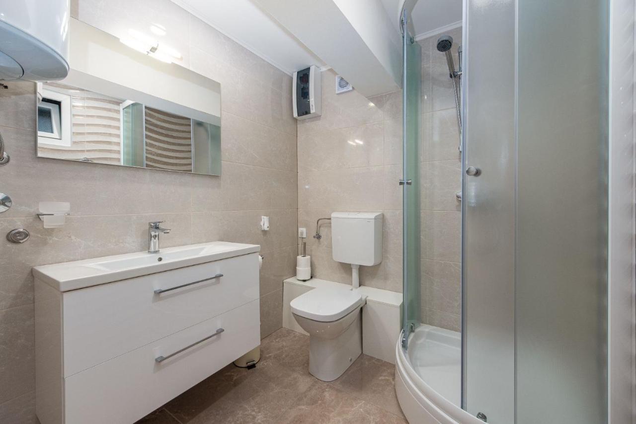 Apartment Belleza With Private Jacuzzi Zadar Zewnętrze zdjęcie