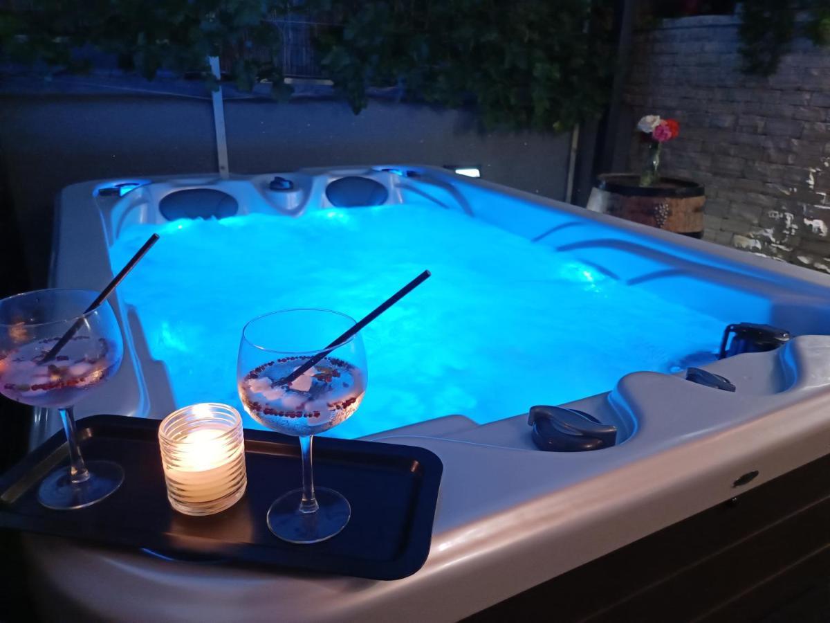Apartment Belleza With Private Jacuzzi Zadar Zewnętrze zdjęcie